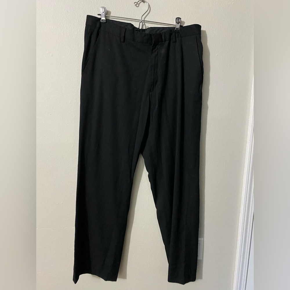 Mens Calvin Klein size 36x32 Black Dress Pants Slacks with tiny gray pinstripes